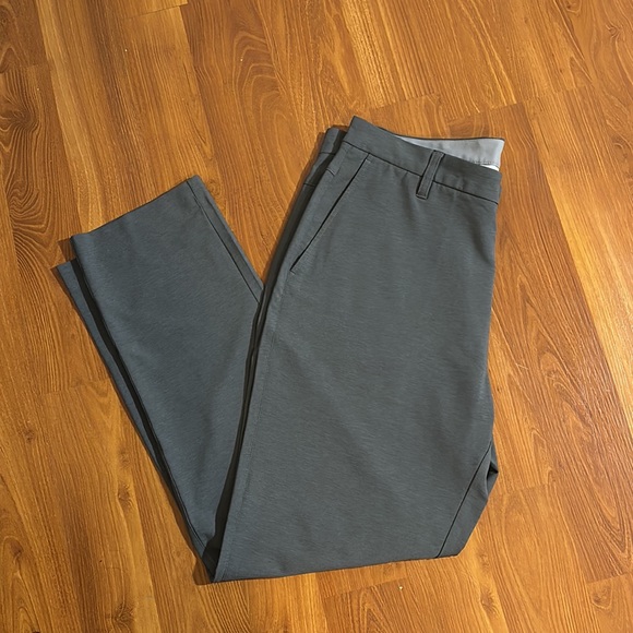 FootJoy Men‘s Golf Pants, Heather Charcoal W36/L30, Four-Way Stretch Flat Front - Picture 3 of 10